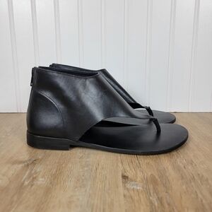 Free People Black Leather Uma Thong Sandal